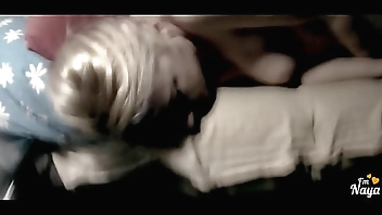 My stepdaughter cant sleep so I help her to feel more relax